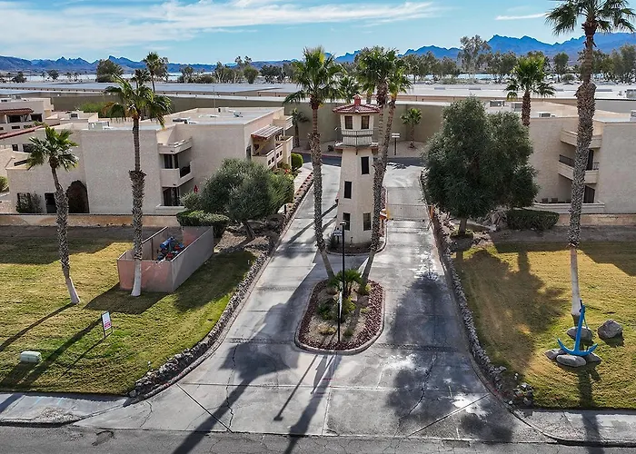 Sweet Town On The Island * Lake Havasu City